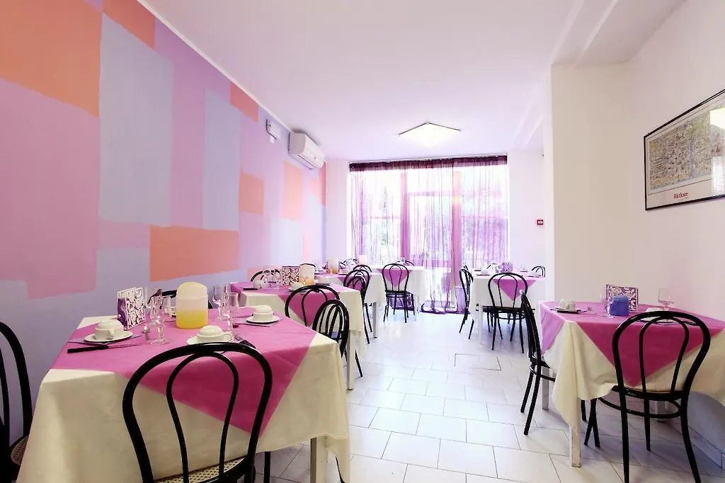 Enjoy Hotel Riccione 0*,