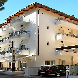  Hotel Edera - In Pieno Centro A Pochi Passi Dal Mare